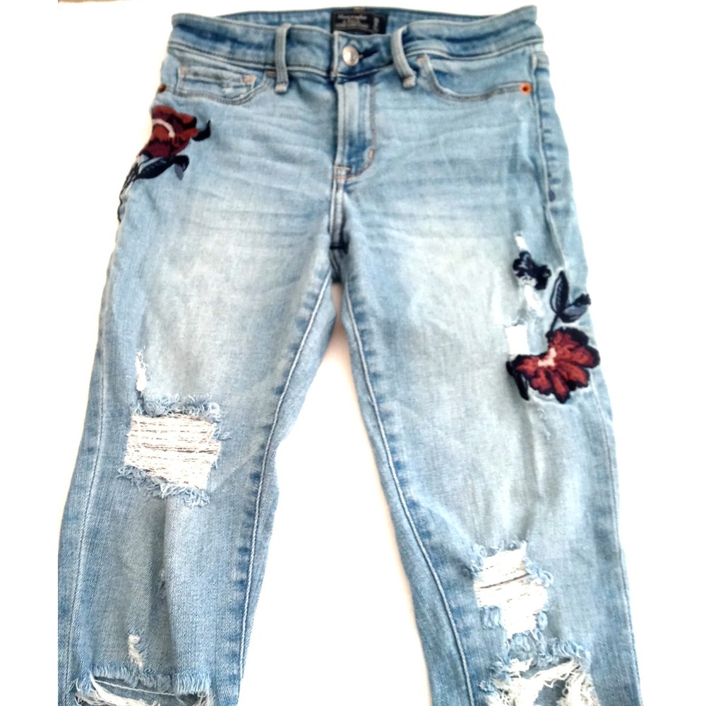 Abercrombie & Fitch 25/ 0 Harper Super Skinny Flower Patch Rip Jeans boho